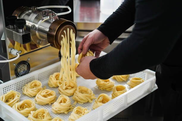 The Ultimate Guide to Pasta Manufacturing Machines: Types, Features, and Benefits(图1)